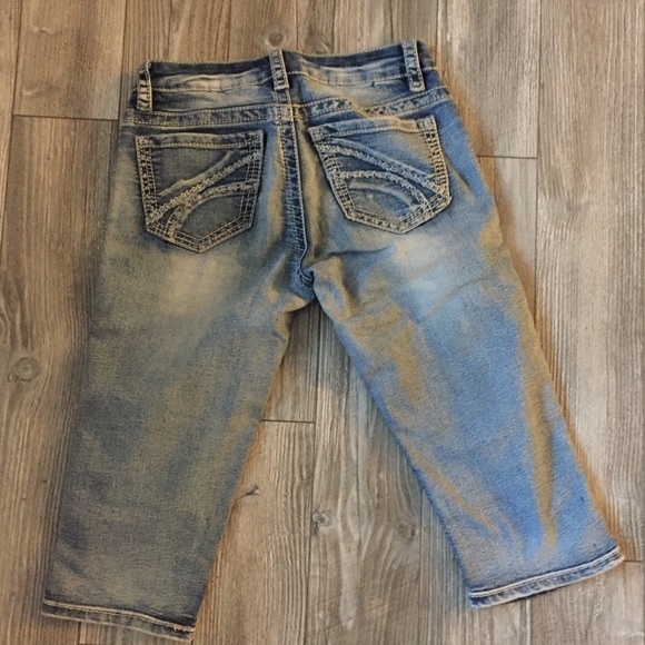 Ladies Denim Capri jeans, size 4 - Picture 5 of 10